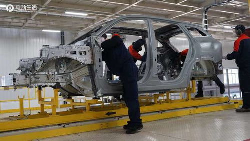 探秘吉利寶雞工廠 試駕高效高質(zhì)生產(chǎn)的博越l雷神hi.f版